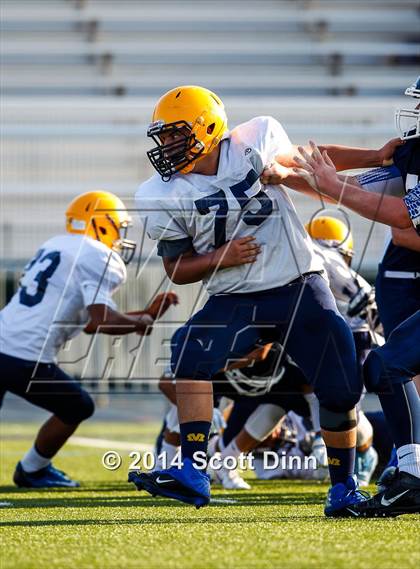 Thumbnail 2 in Milpitas @ Valley Christian photogallery.