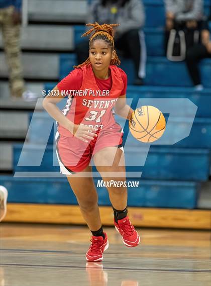 Thumbnail 3 in Seventy-First vs. Westover (Hoops and Dreams) photogallery.