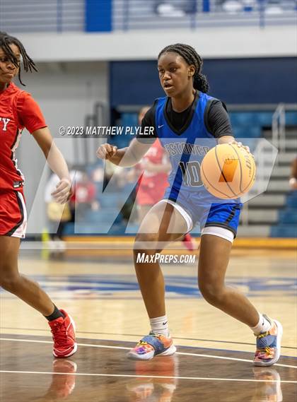 Thumbnail 1 in Seventy-First vs. Westover (Hoops and Dreams) photogallery.