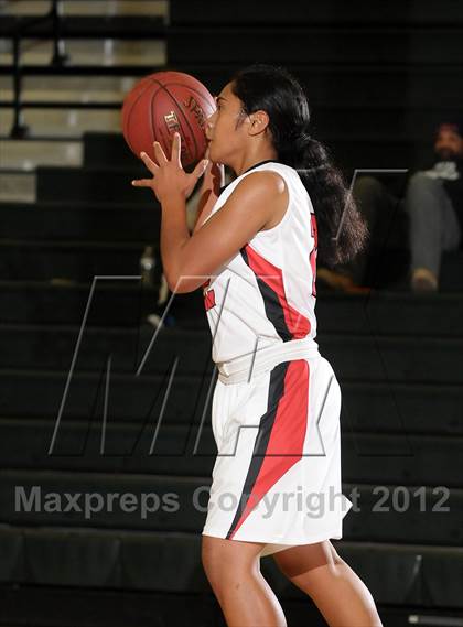 Thumbnail 2 in Gunn vs. Excel Academy (McNair Winter Shootout) photogallery.