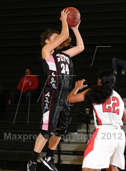 Thumbnail 1 in Gunn vs. Excel Academy (McNair Winter Shootout) photogallery.