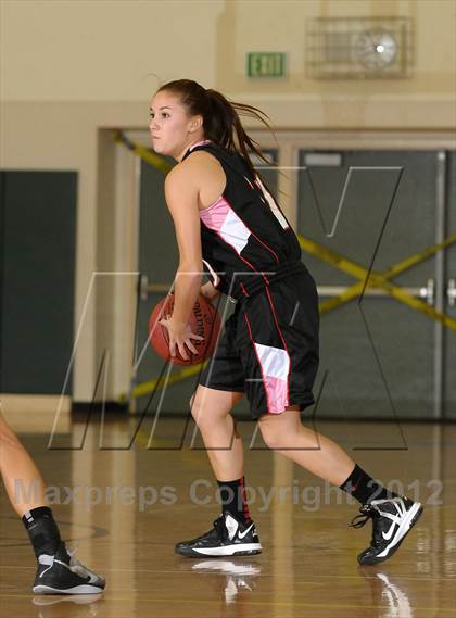 Thumbnail 3 in Gunn vs. Excel Academy (McNair Winter Shootout) photogallery.