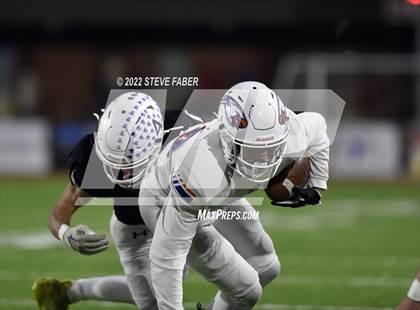 Thumbnail 1 in Graham-Kapowsin @ Sumner (WIAA 4A Quarterfinal Playoff) photogallery.