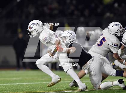 Thumbnail 1 in Graham-Kapowsin @ Sumner (WIAA 4A Quarterfinal Playoff) photogallery.
