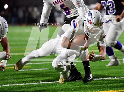 Thumbnail 3 in Graham-Kapowsin @ Sumner (WIAA 4A Quarterfinal Playoff) photogallery.