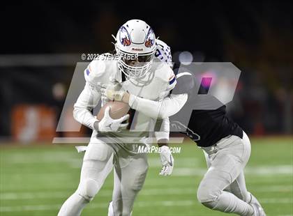 Thumbnail 3 in Graham-Kapowsin @ Sumner (WIAA 4A Quarterfinal Playoff) photogallery.