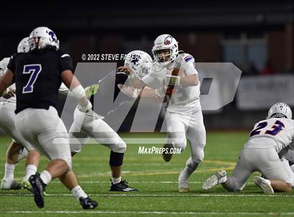 Thumbnail 2 in Graham-Kapowsin @ Sumner (WIAA 4A Quarterfinal Playoff) photogallery.