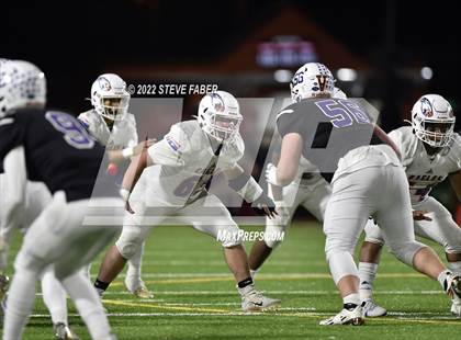 Thumbnail 2 in Graham-Kapowsin @ Sumner (WIAA 4A Quarterfinal Playoff) photogallery.