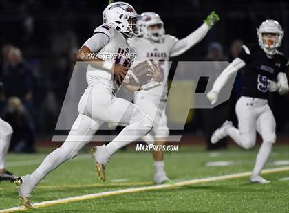 Thumbnail 2 in Graham-Kapowsin @ Sumner (WIAA 4A Quarterfinal Playoff) photogallery.