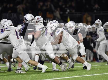 Thumbnail 3 in Graham-Kapowsin @ Sumner (WIAA 4A Quarterfinal Playoff) photogallery.