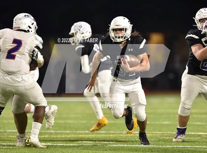 Thumbnail 1 in Graham-Kapowsin @ Sumner (WIAA 4A Quarterfinal Playoff) photogallery.