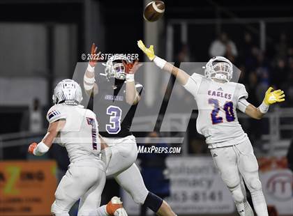 Thumbnail 3 in Graham-Kapowsin @ Sumner (WIAA 4A Quarterfinal Playoff) photogallery.