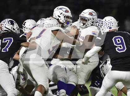Thumbnail 3 in Graham-Kapowsin @ Sumner (WIAA 4A Quarterfinal Playoff) photogallery.