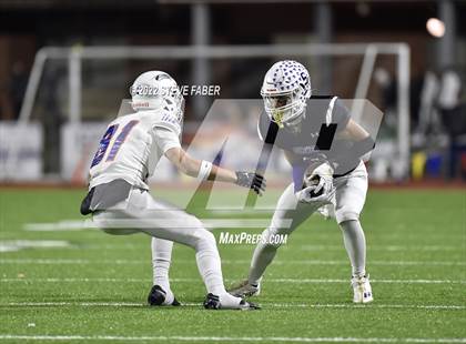 Thumbnail 1 in Graham-Kapowsin @ Sumner (WIAA 4A Quarterfinal Playoff) photogallery.