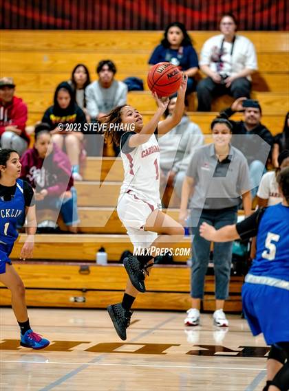 Thumbnail 3 in JV: Rocklin @ Laguna Creek photogallery.