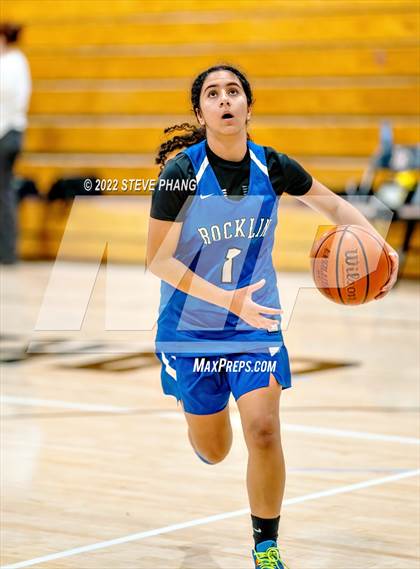Thumbnail 1 in JV: Rocklin @ Laguna Creek photogallery.