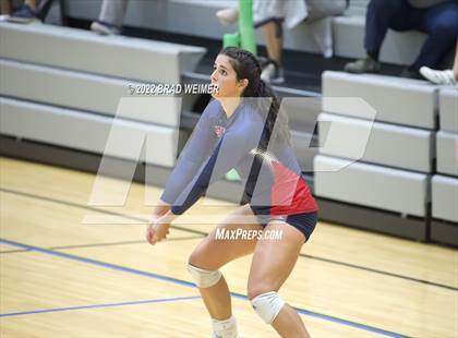 Thumbnail 3 in Dominican vs Teurlings Catholic (Thibodaux Regional Wellness Center) photogallery.