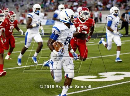 Thumbnail 3 in Lanier vs Lee (Montgomery Public Schools Kickoff Classic) photogallery.