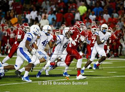 Thumbnail 3 in Lanier vs Lee (Montgomery Public Schools Kickoff Classic) photogallery.