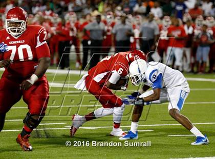 Thumbnail 3 in Lanier vs Lee (Montgomery Public Schools Kickoff Classic) photogallery.