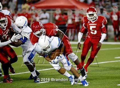 Thumbnail 2 in Lanier vs Lee (Montgomery Public Schools Kickoff Classic) photogallery.