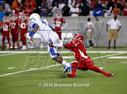 Thumbnail 2 in Lanier vs Lee (Montgomery Public Schools Kickoff Classic) photogallery.
