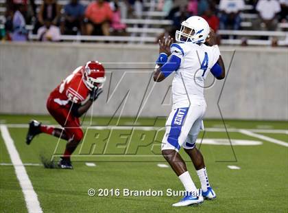 Thumbnail 1 in Lanier vs Lee (Montgomery Public Schools Kickoff Classic) photogallery.