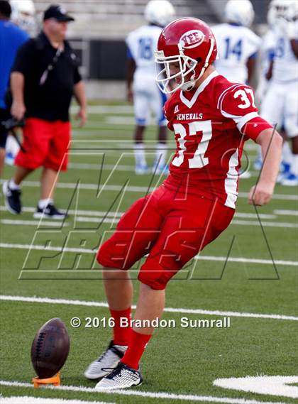 Thumbnail 3 in Lanier vs Lee (Montgomery Public Schools Kickoff Classic) photogallery.