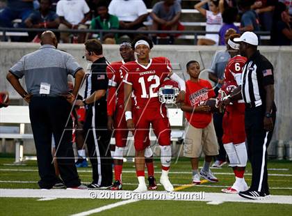 Thumbnail 3 in Lanier vs Lee (Montgomery Public Schools Kickoff Classic) photogallery.
