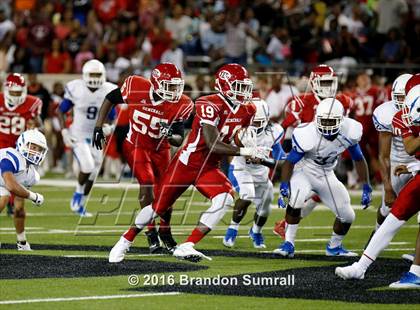 Thumbnail 2 in Lanier vs Lee (Montgomery Public Schools Kickoff Classic) photogallery.