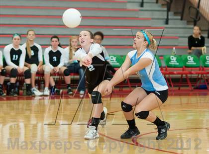 Thumbnail 2 in Calvin Christian vs Tri-City Christian (CIF SDS D5 Final) photogallery.