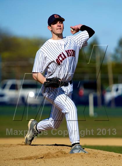 Thumbnail 2 in Hicksville @ Oceanside photogallery.