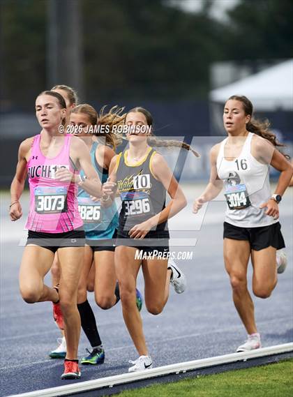 Thumbnail 1 in FHSAA Class 4A Final (3200m) photogallery.