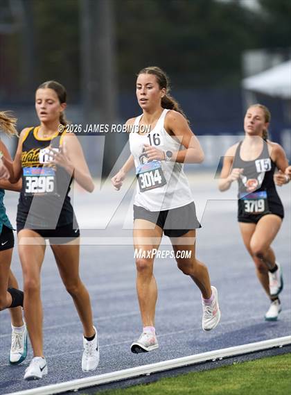Thumbnail 2 in FHSAA Class 4A Final (3200m) photogallery.