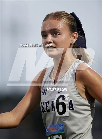 Thumbnail 2 in FHSAA Class 4A Final (3200m) photogallery.