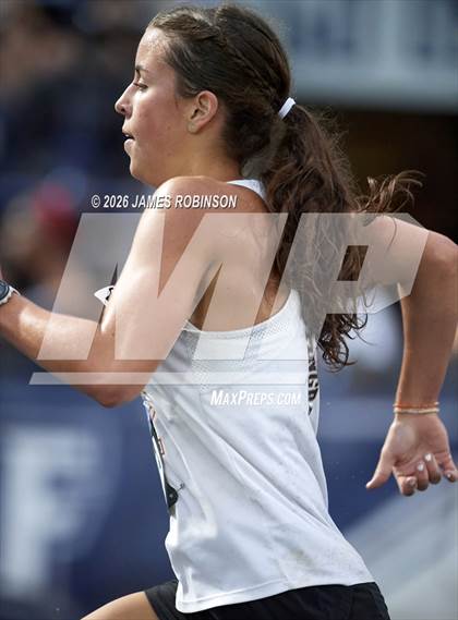 Thumbnail 2 in FHSAA Class 4A Final (3200m) photogallery.