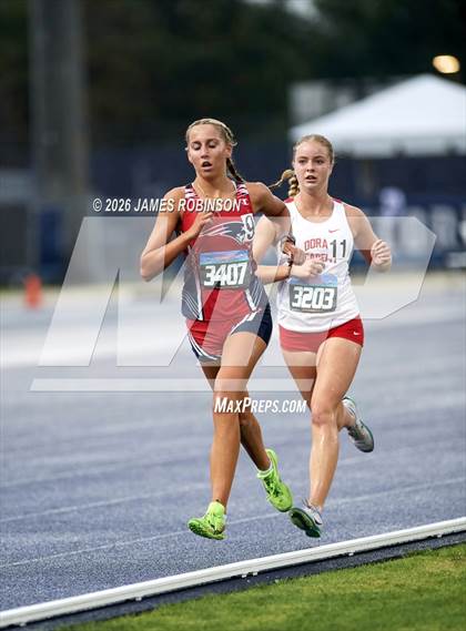 Thumbnail 3 in FHSAA Class 4A Final (3200m) photogallery.