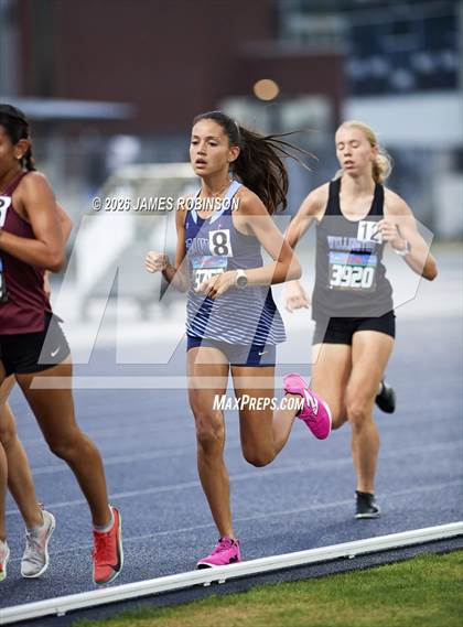 Thumbnail 2 in FHSAA Class 4A Final (3200m) photogallery.