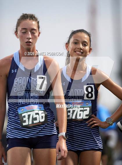 Thumbnail 3 in FHSAA Class 4A Final (3200m) photogallery.