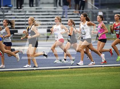 Thumbnail 1 in FHSAA Class 4A Final (3200m) photogallery.