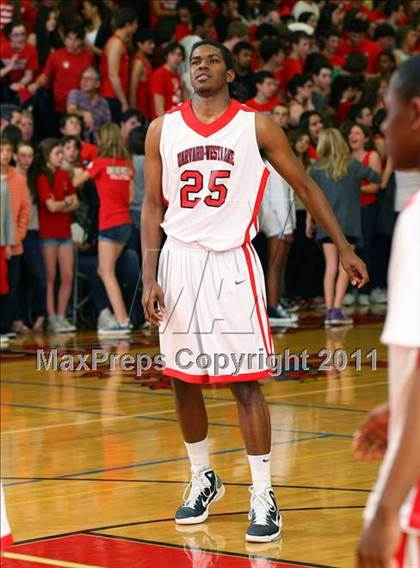 Thumbnail 2 in Loyola @ Harvard-Westlake photogallery.