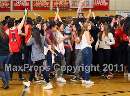 Thumbnail 3 in Loyola @ Harvard-Westlake photogallery.
