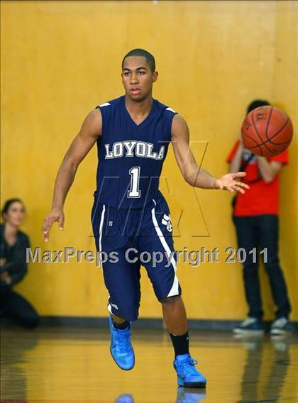 Thumbnail 1 in Loyola @ Harvard-Westlake photogallery.