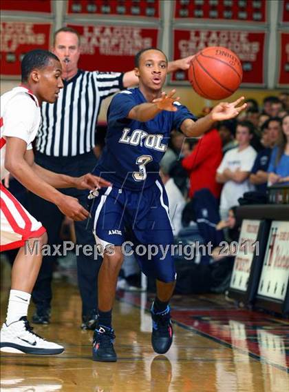 Thumbnail 2 in Loyola @ Harvard-Westlake photogallery.
