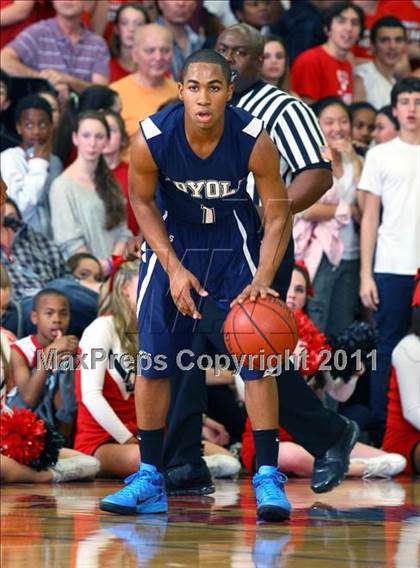Thumbnail 1 in Loyola @ Harvard-Westlake photogallery.