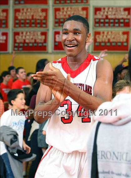 Thumbnail 3 in Loyola @ Harvard-Westlake photogallery.