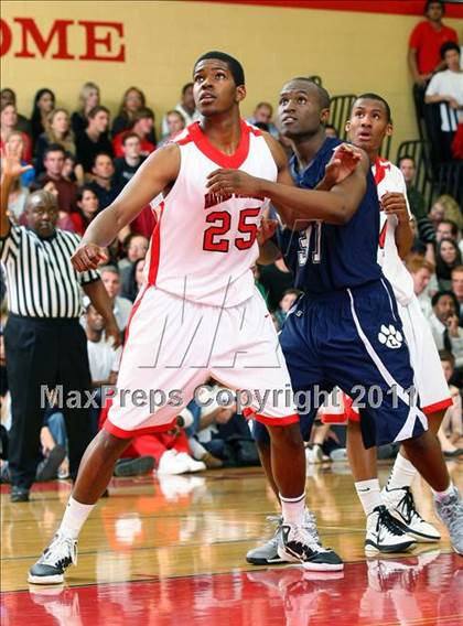 Thumbnail 2 in Loyola @ Harvard-Westlake photogallery.
