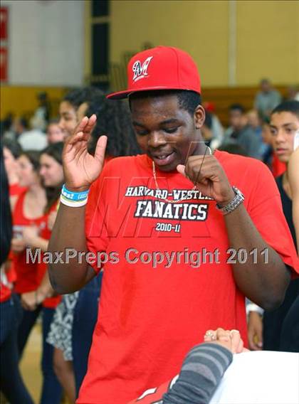 Thumbnail 2 in Loyola @ Harvard-Westlake photogallery.