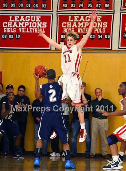 Thumbnail 2 in Loyola @ Harvard-Westlake photogallery.