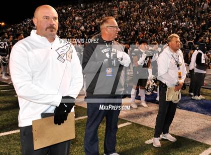 Thumbnail 2 in De La Salle vs. St. John Bosco (CIF State Open Division Championship) photogallery.
